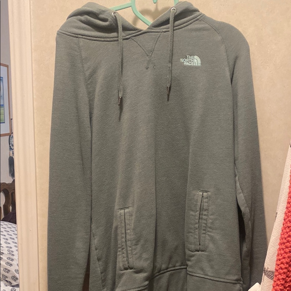 The North Face women’s Green Hoodie( mild green ) size large pocketed hoodie